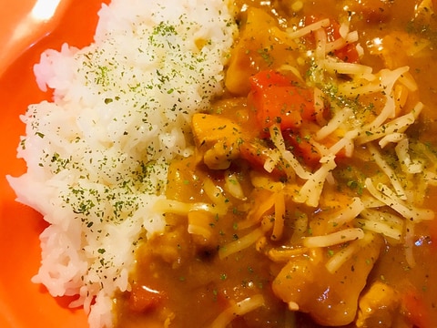 カレー粉＆米粉で作る●とろけるチーズチキンカレー